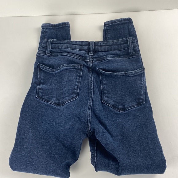 2/$25 Dark wash mid rise skinny tapered leg ankle denim cropped jeans size 4 - Picture 4 of 10